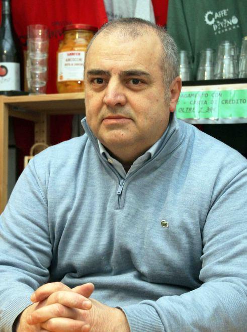 «Punta da una siringa deve attendere ore per i controlli»