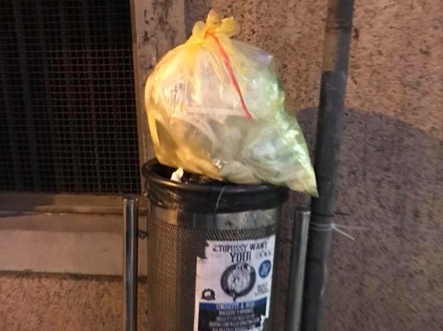 La sfida tra il cittadino e il “killer” dei rifiuti