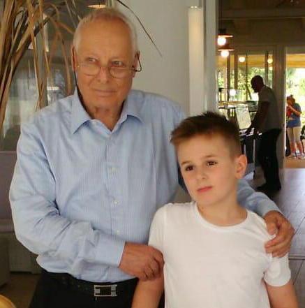 Il premio e poi il dolore per il nonno 