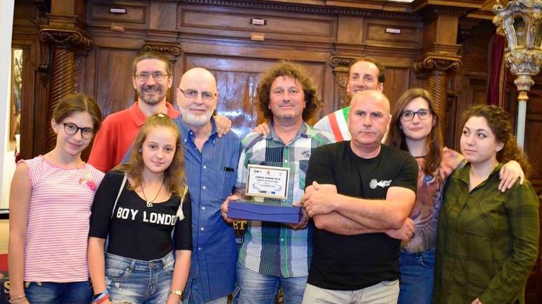 Premiati i maestri dei tappeti di segatura