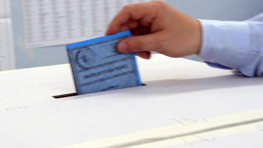 Seggi aperti dalle 7 fino alle 23 Ammesse le preferenze e il voto disgiunto