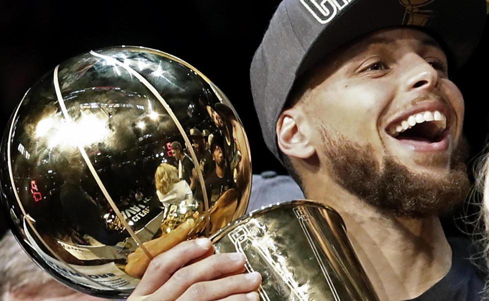 Basket, Golden State è di nuovo campione Nba