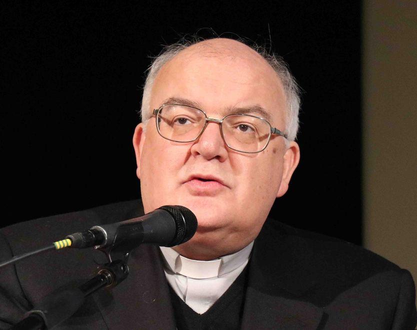 Il vescovo: il Duomo paga l’inquinamento