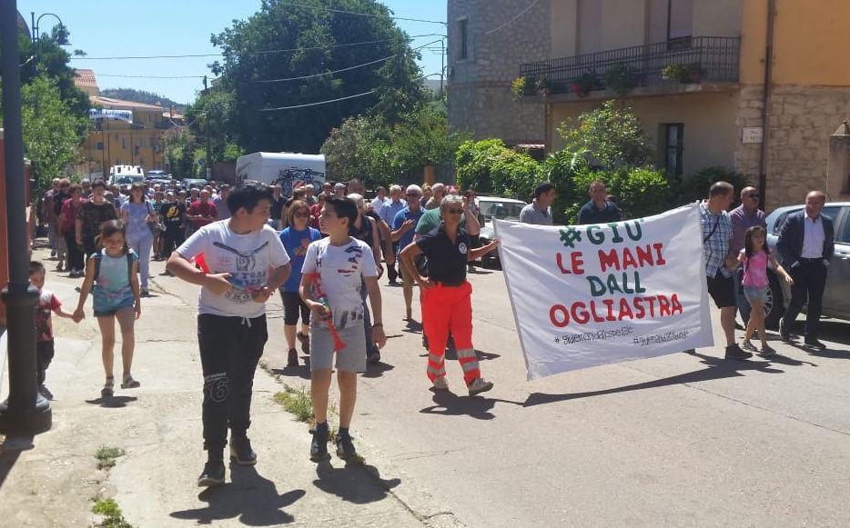 Barisardo, 200 in marcia per salvare il territorio 