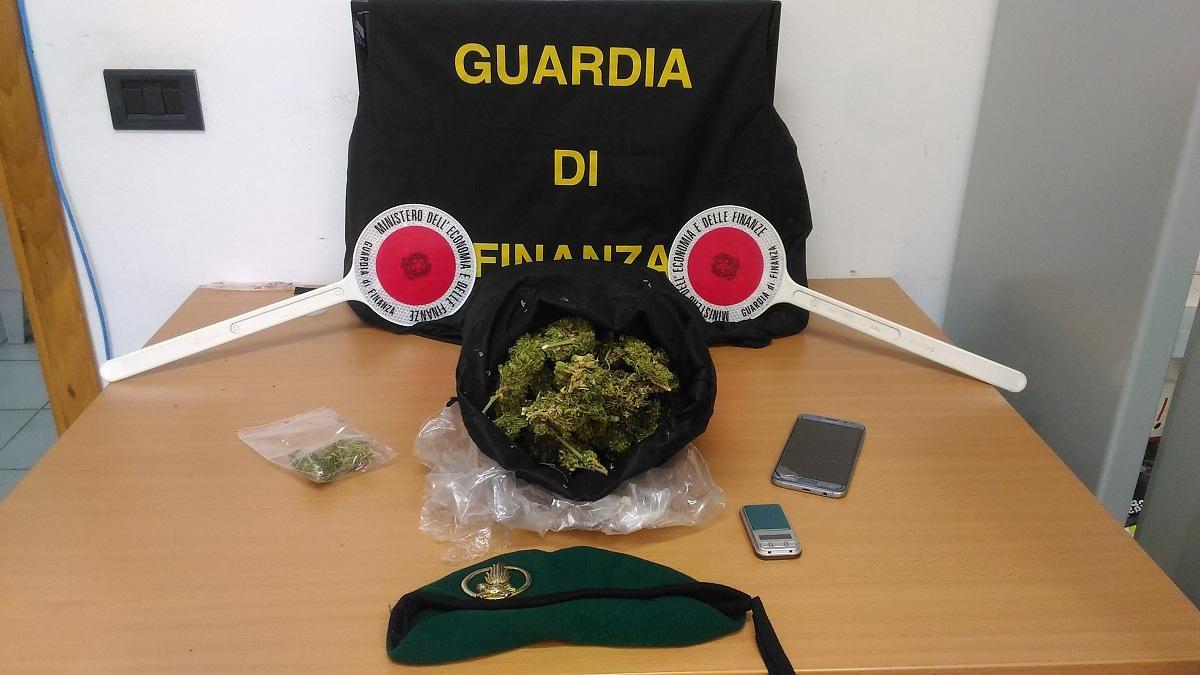 La droga trovata nella casa del minorenne
