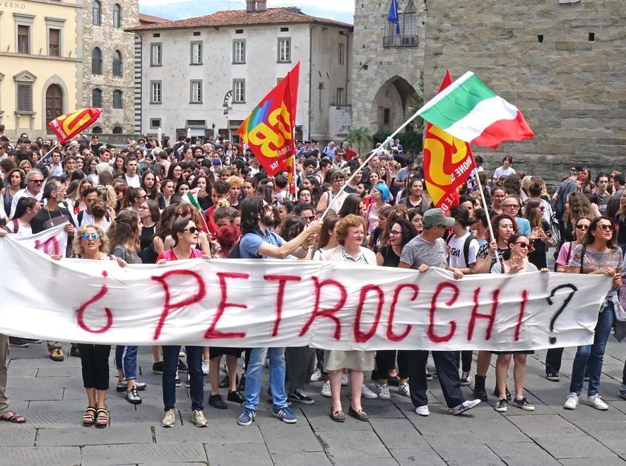 La manifestazione degli studenti di venerdì scorso (foto Gori)