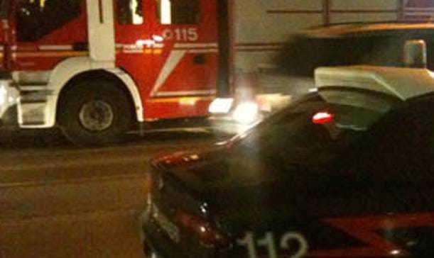 Nuoro, auto in fiamme nella notte nel quartiere di Pred’Istrada 