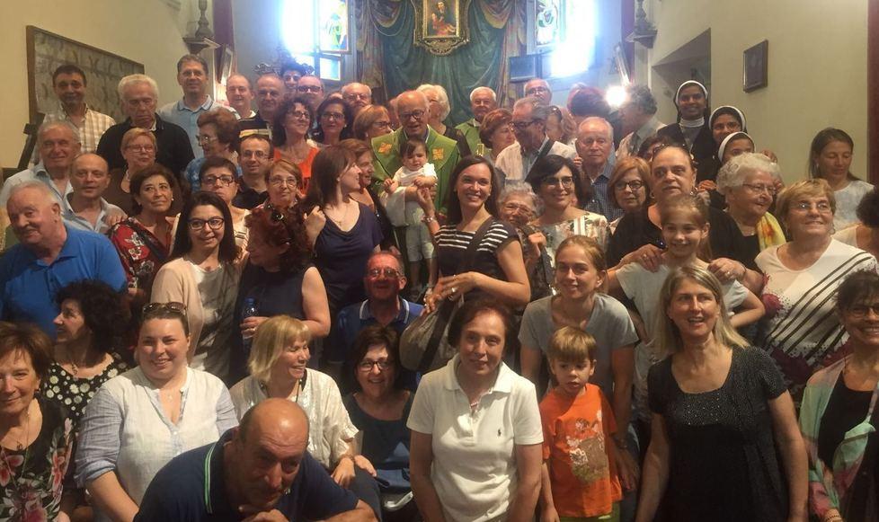 Che festa per i 50 anni di don Lamecchi