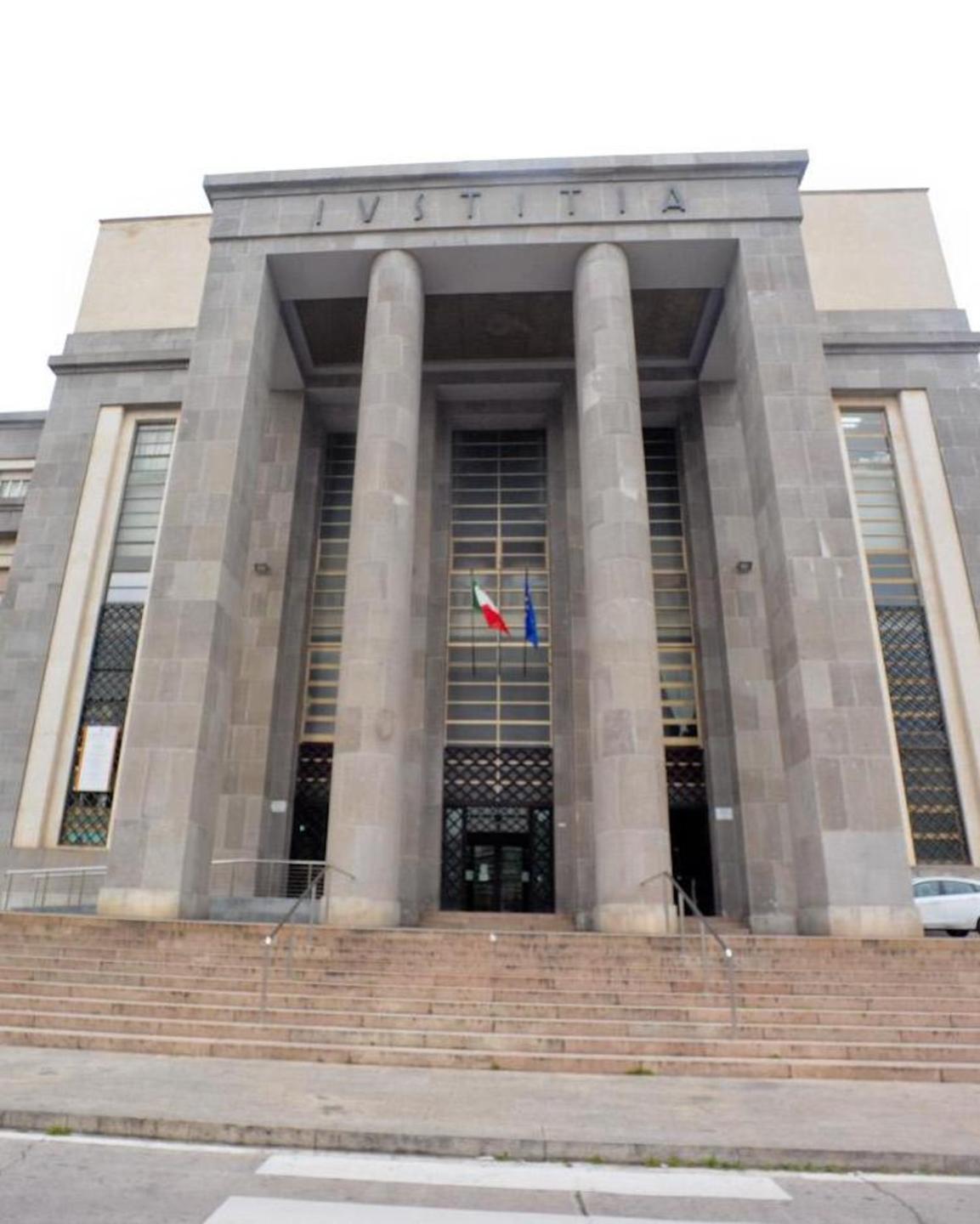 Nessun abuso sulla figlia, padre assolto 