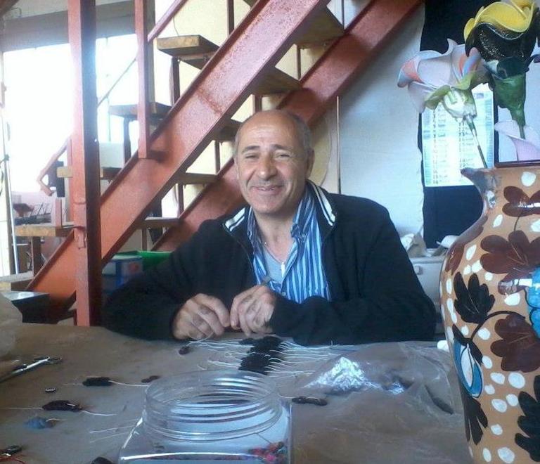 Massimo Tarabori nella casa famiglia di Massa e Cozzile