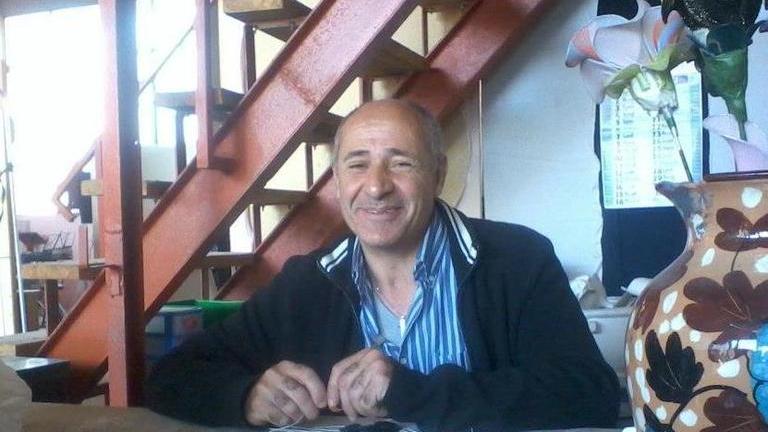 Massimo Tarabori nella casa famiglia di Massa e Cozzile