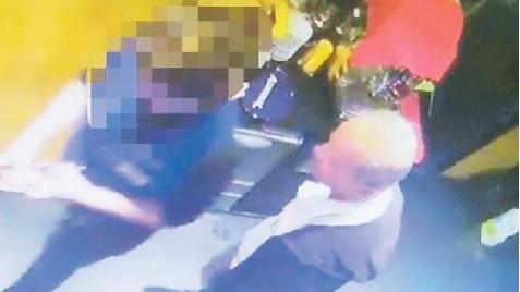Settantenne arrestato per due rapine, spunta un terzo colpo