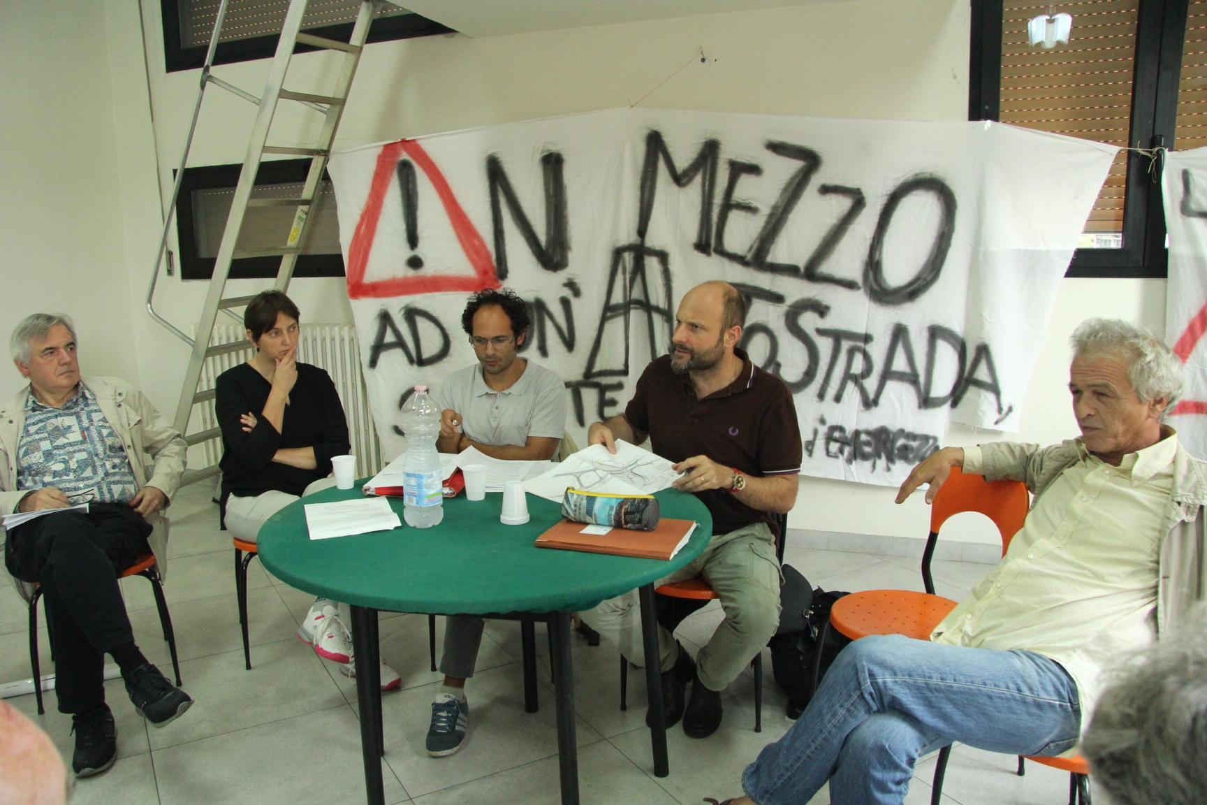 Alcuni esponenti del comitato di Cafaggio (foto d'archivio)