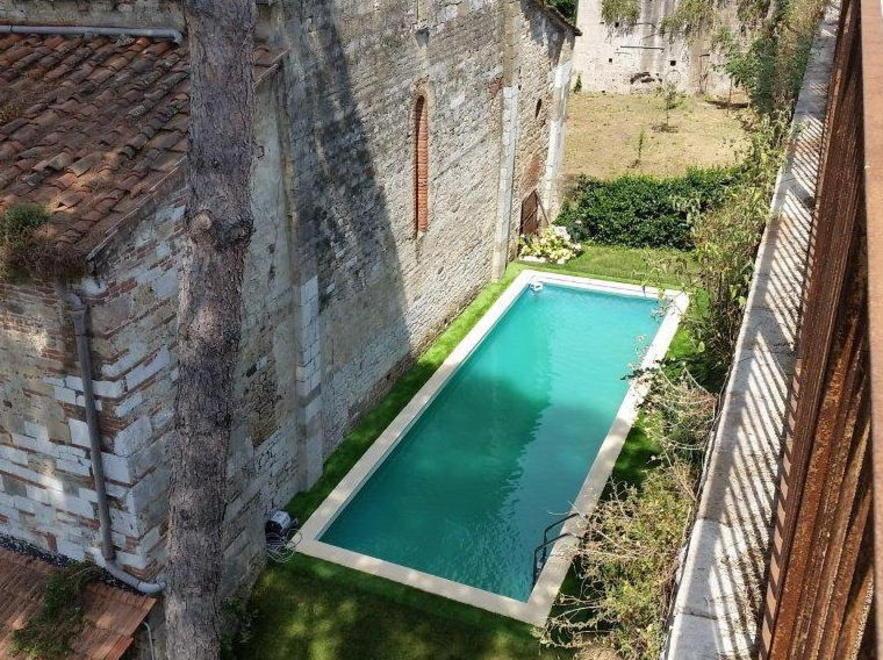Piscina tra San Zeno e le mura chiesta una condanna a 3 mesi