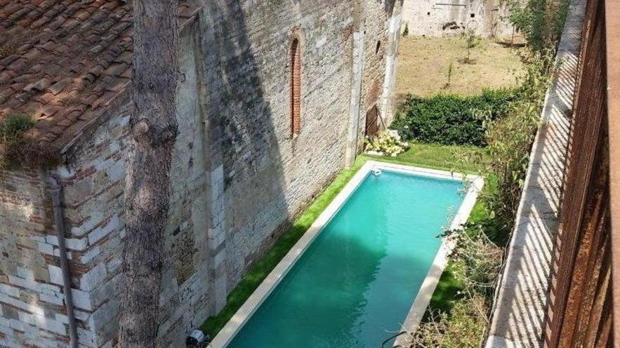 Piscina tra San Zeno e le mura chiesta una condanna a 3 mesi