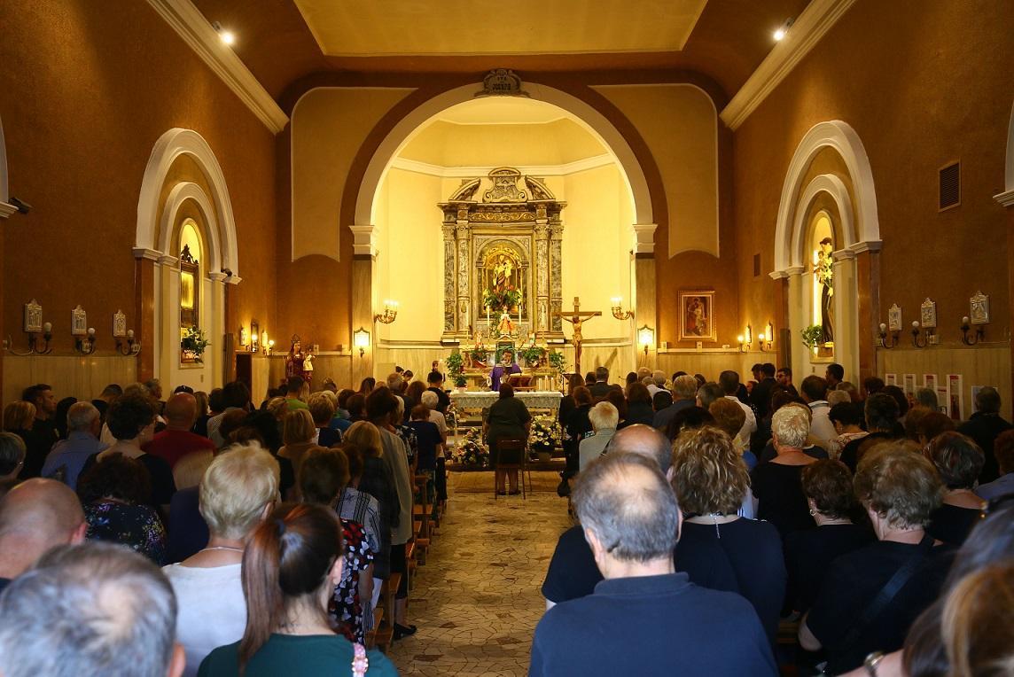 Chiesa gremita a San Giuseppe per l'addio a Cinzia Bonafè