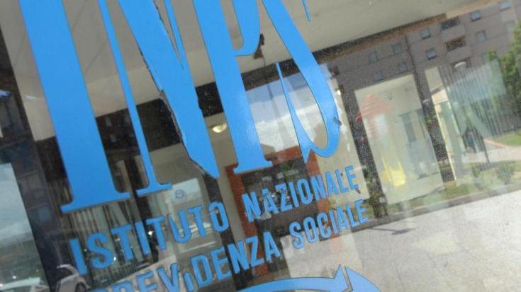 Mamma morta da 10 anni lei incassa 150mila euro