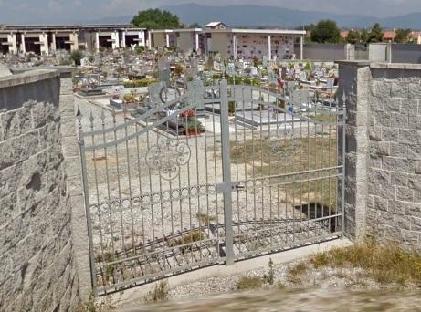 Toci sui cimiteri: «Lavori necessari da anni» 