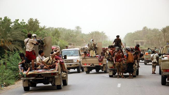 Yemen, decine governativi morti Hodeidah
