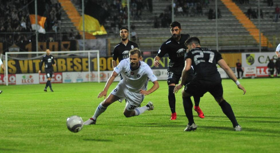 Mercato: resta caldo l’asse con Lecce 