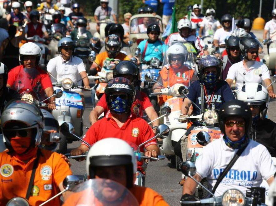 Vespa World Days in Irlanda del Nord 