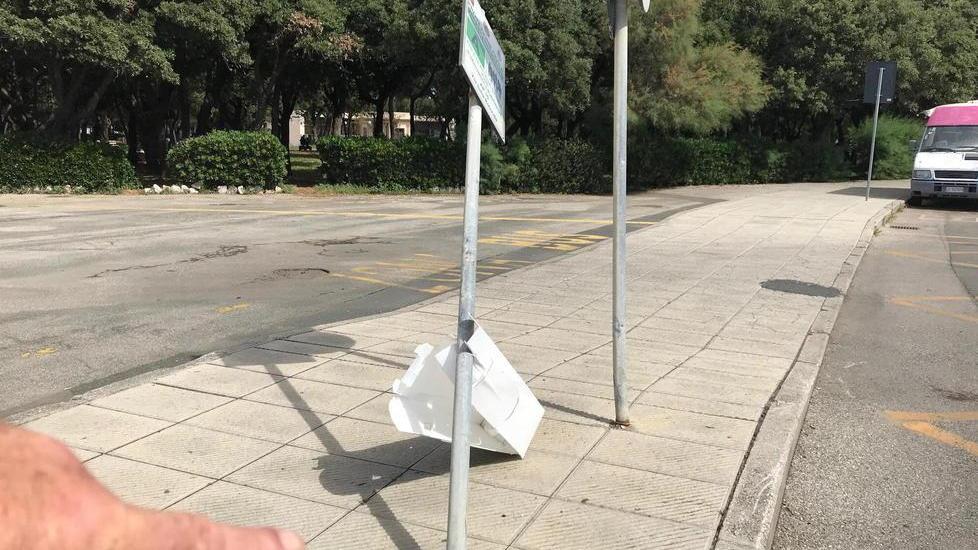 In scooter contro un palo all’ospedale due ragazze