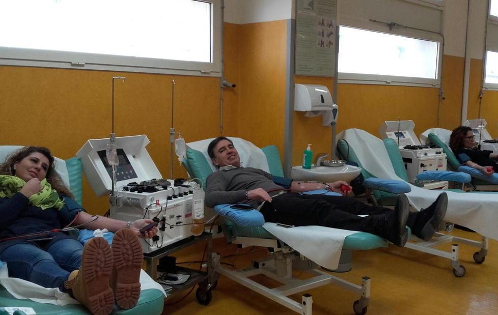 «Prima di andare in vacanza venite al Lotti a donare» 