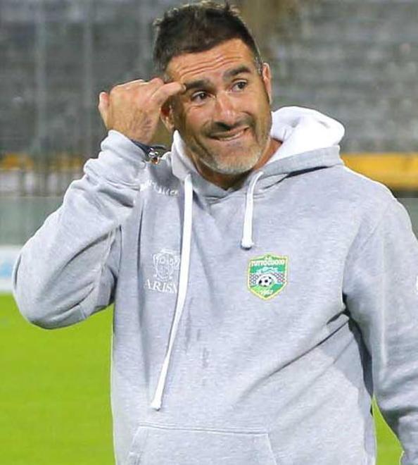 Il mister nel mirino di Spezia e Palermo