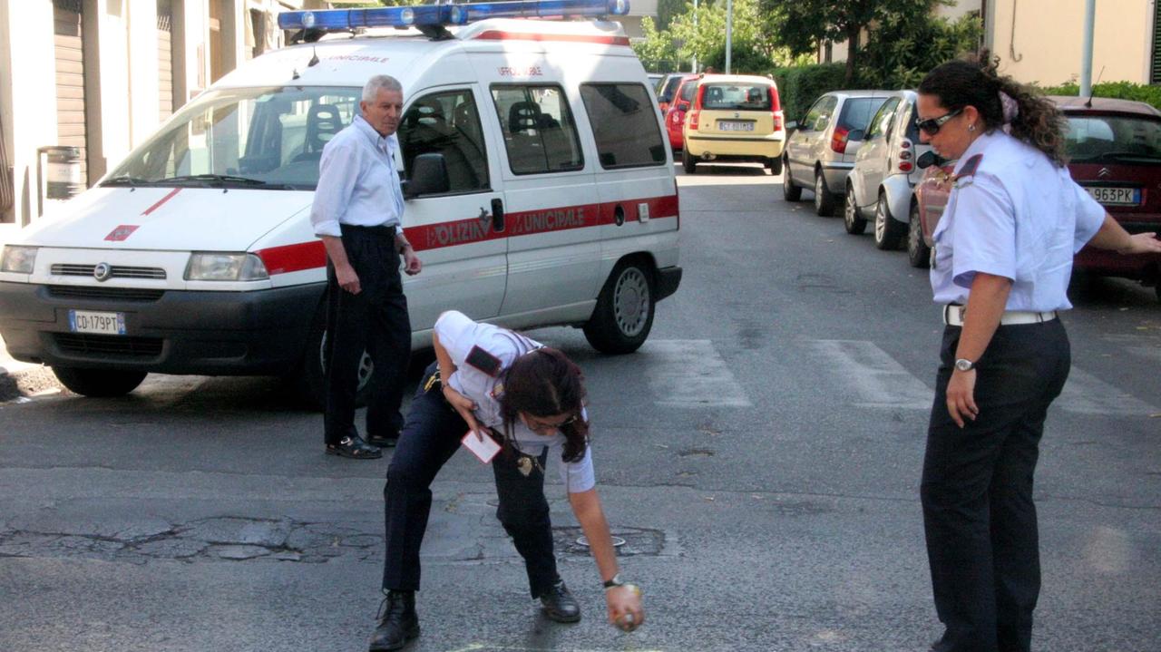 I rilievi di un investimento in viale Borgo Valsugana (foto d'archivio)