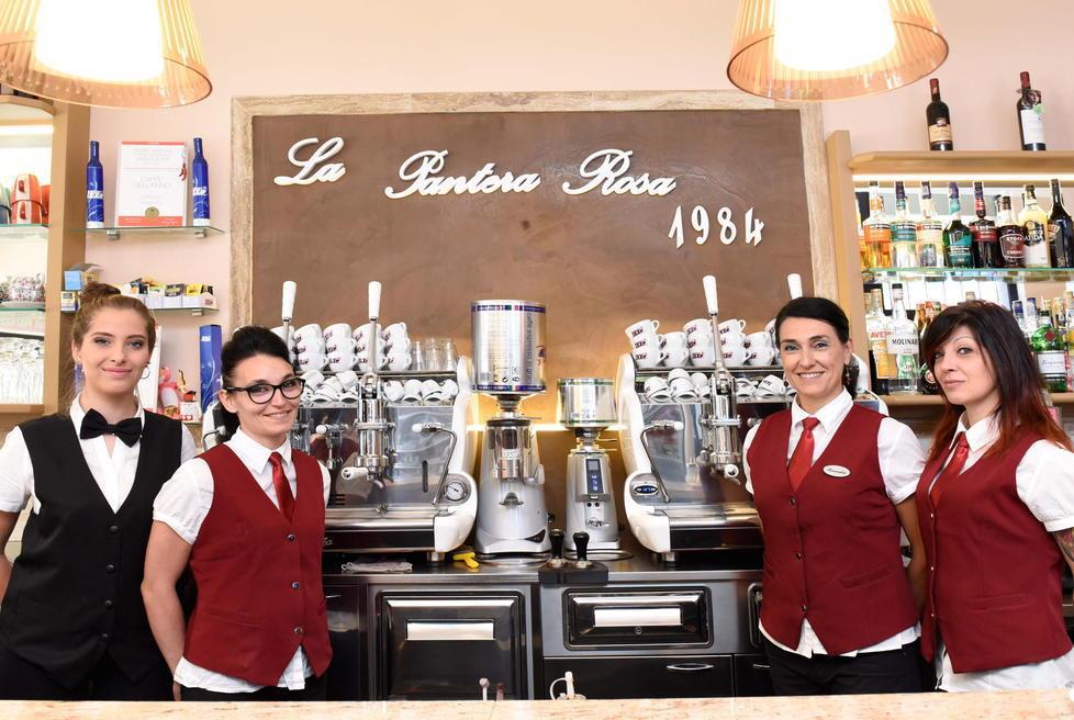 Alla Pantera rosa uno staff al femminile 