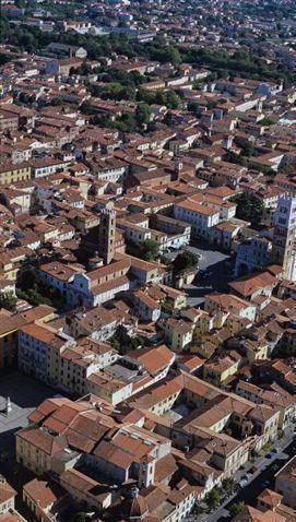 All’asta un palazzo nobiliare del ’300 