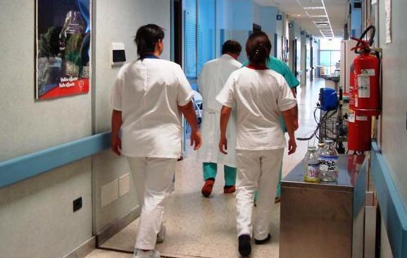 «Infermieri in fuga e l’Asl minimizza», l’affondo della Uil