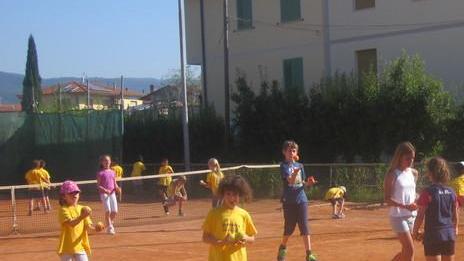 Oltre ottocentomila euro per trasferire il Tennis club