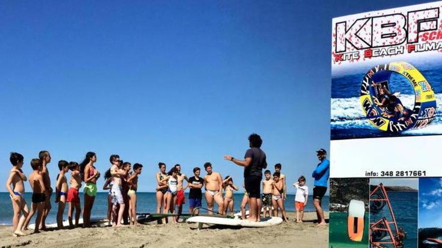 Gli allievi di Sbr3 si cimentano col surf