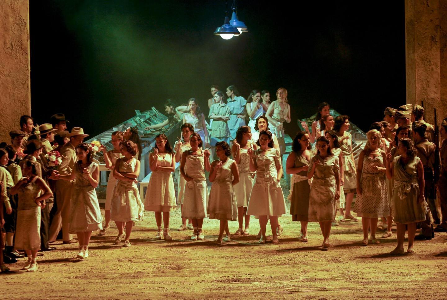 Venerdì allestimento “sardo”di Carmen