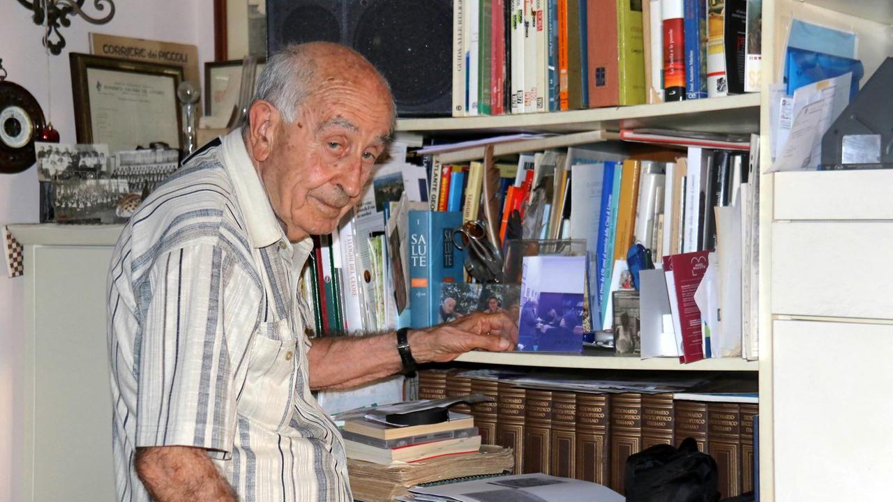 I 90 anni di Mario Lorenzini: «Così la scuola è finita ko»