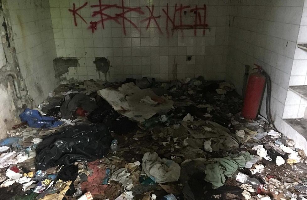 Sagra del degrado e allarme igienico in pieno centro 