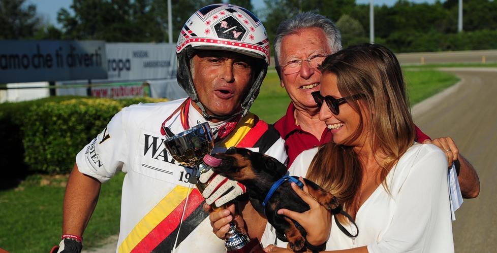Vecchione strepitoso: vince Tris e Premio Isole Eolie 