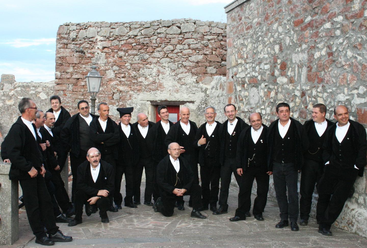 L’armonia dei cori riempie la biblioteca