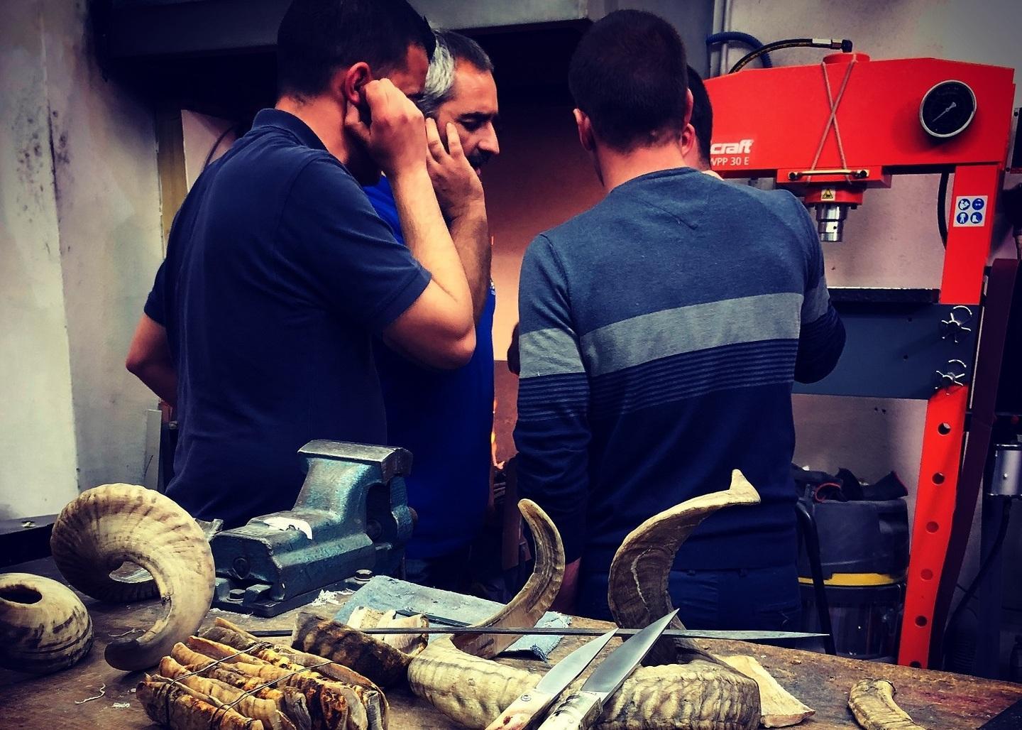 “Bolu”, il canto a tenore svelato in un docufilm 