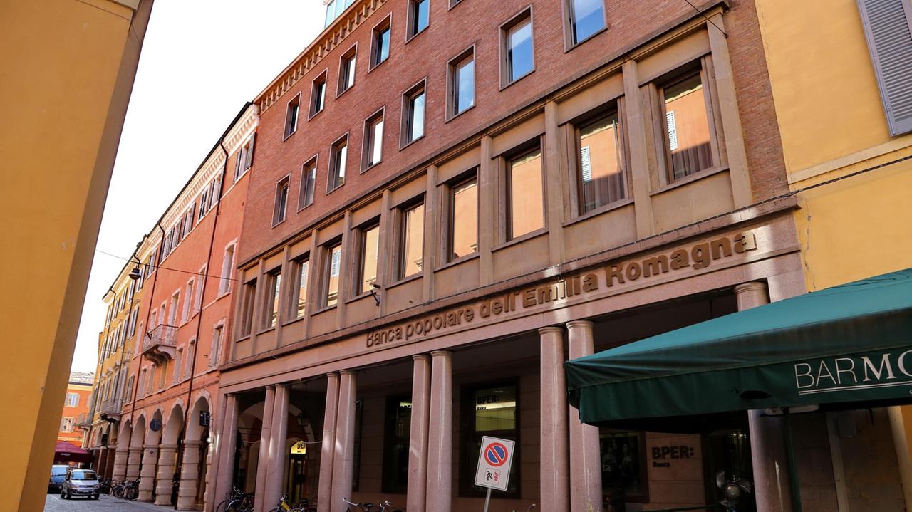 Modena. Unipol sale al 13,1% nel capitale di Bper Banca