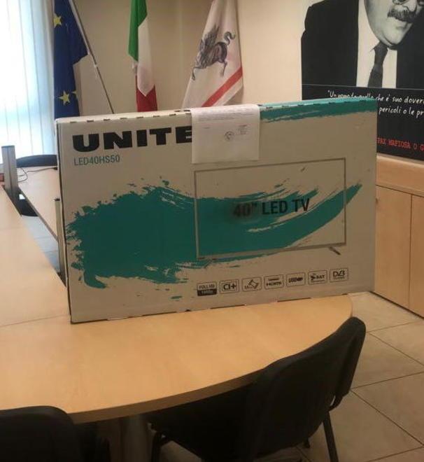Aveva un televisore rubato: la Municipale lo arresta