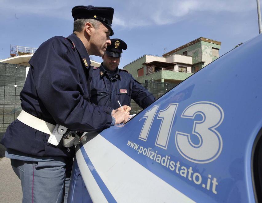Deve scontare la pena La squadra mobile lo trova in campeggio