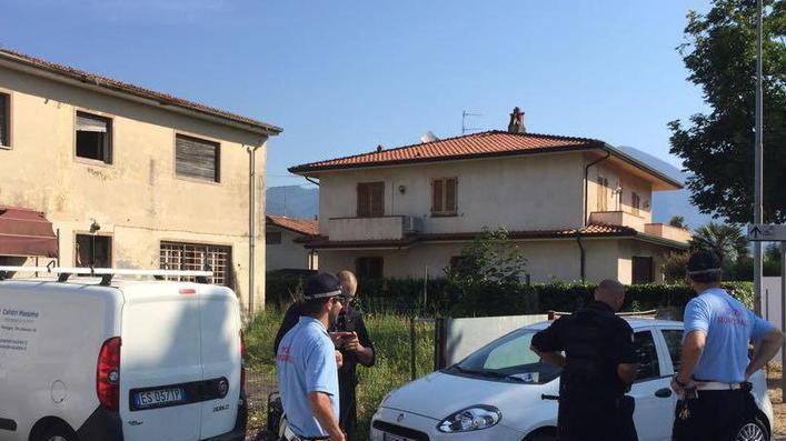 Blitz dei vigili all’ex Piramo Corse