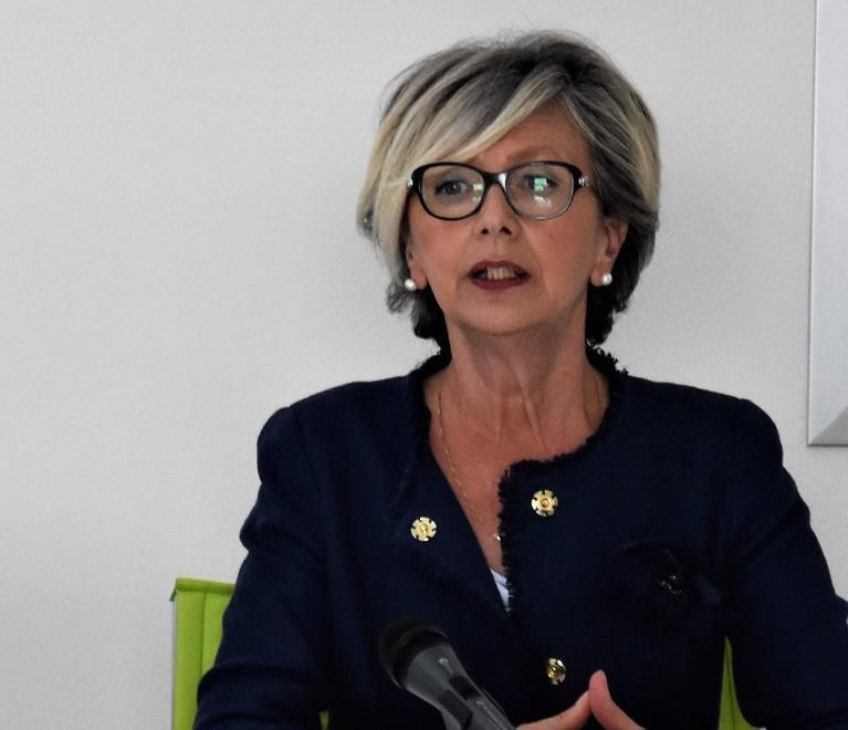 «Tasse e supermarket: piccoli negozi in ginocchio» 