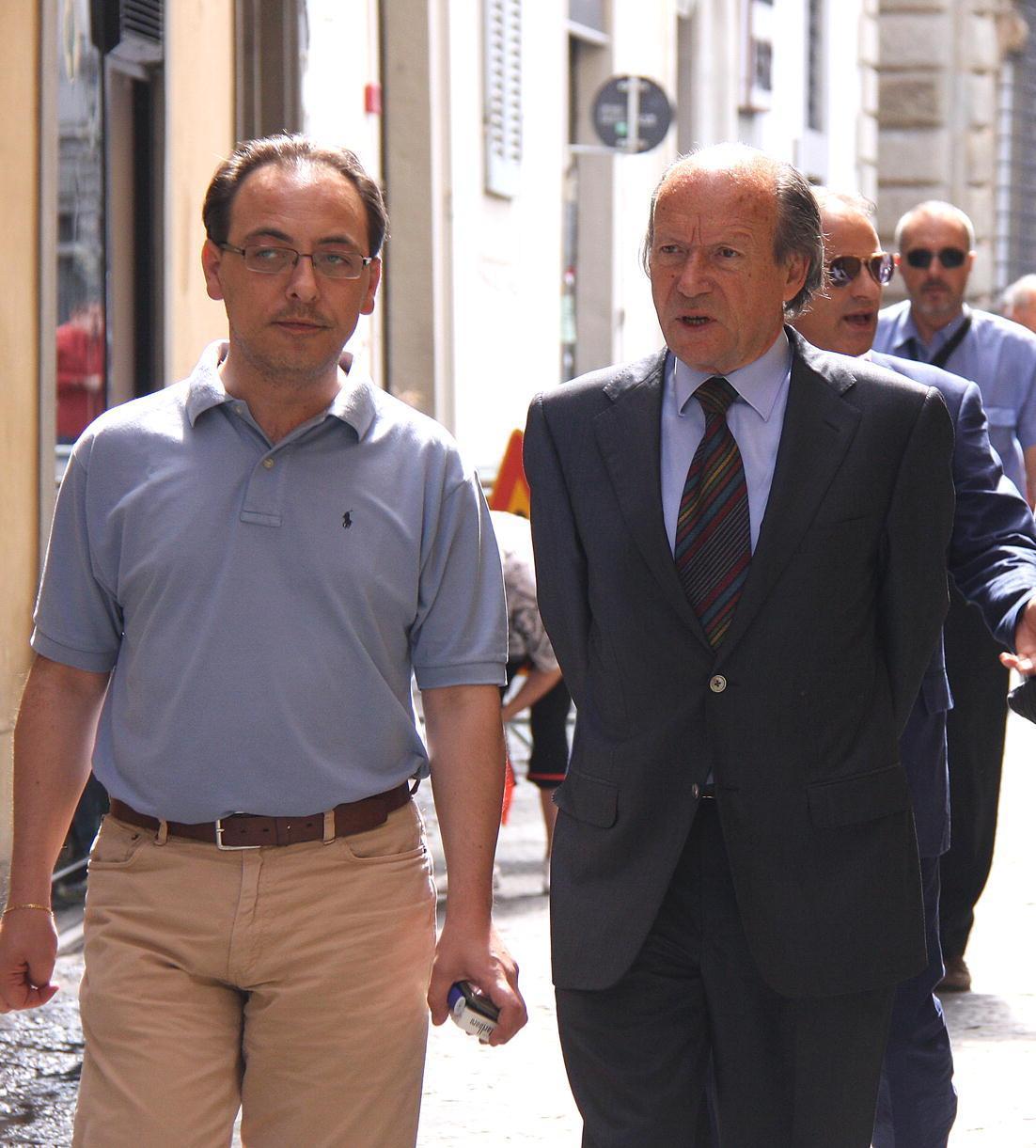 A sinistra Eligio Paolini, il pm che ha condotto le indagini