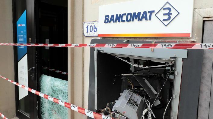 «Come una bomba» bancomat esploso paura tra le famiglie