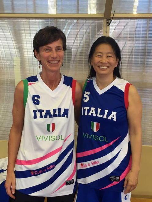 Laura Guerrini e Sooky Strambi in azzurro 