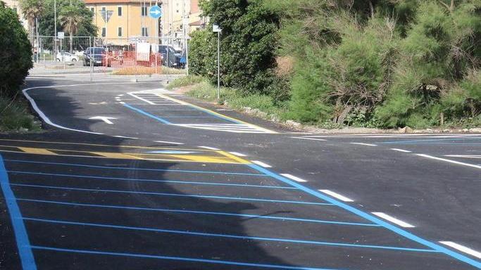 Per lungomare e controviale tutto ancora tace
