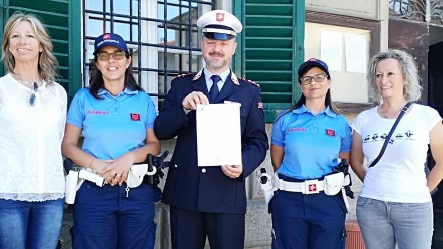 False revisioni auto, encomio al comandante che le scoprì